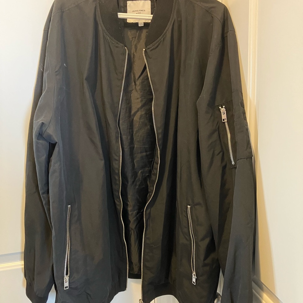 Jack & Jones Black Bomber Jacket for tall people